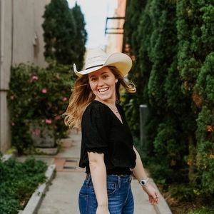 Meet your Posher, Shelby